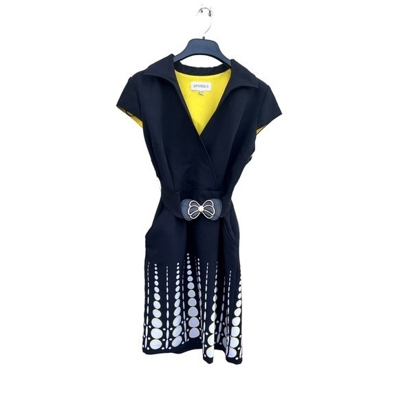 Studio I Black, White and Yellow Dress with Dots, Belt and pockets Size 14 - Picture 9 of 9